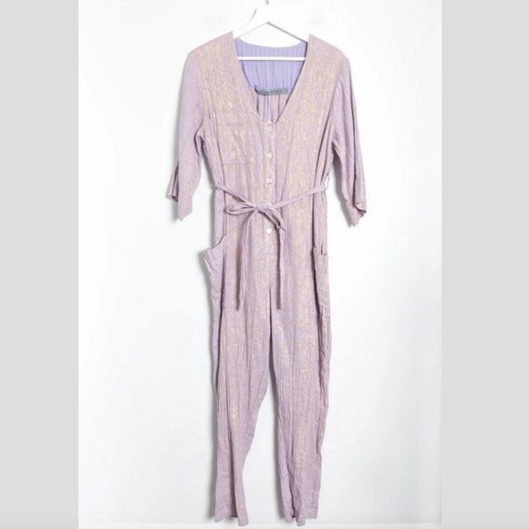 Raquel Allegra Lavender Metallic Gold Linen Abalone Button-Up Jumpsuit size 1 S - Picture 3 of 7